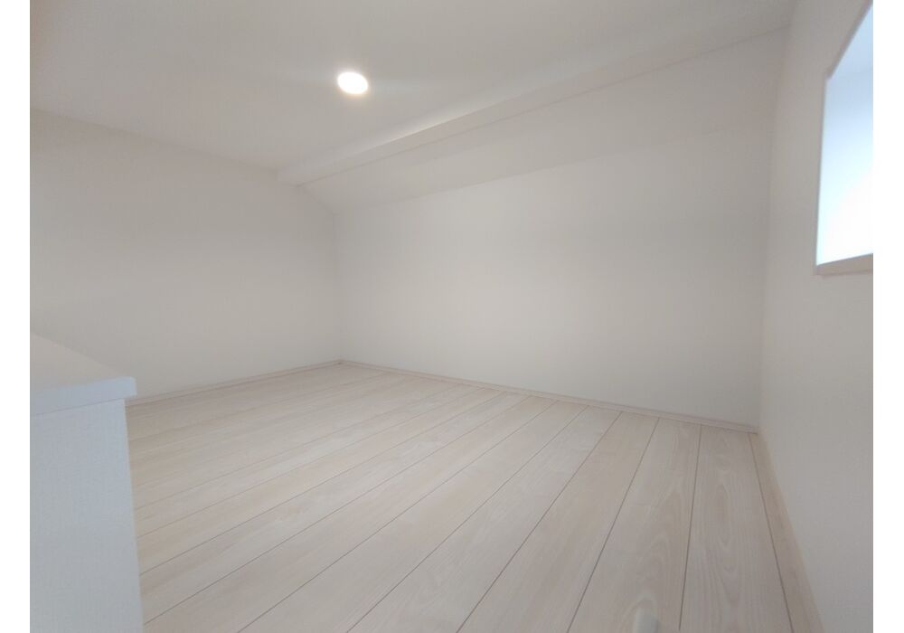 天理市杉本町のロフト画像